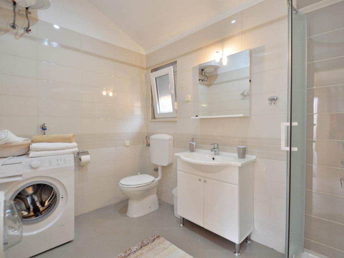 Kablar - Pul116 By Interhome